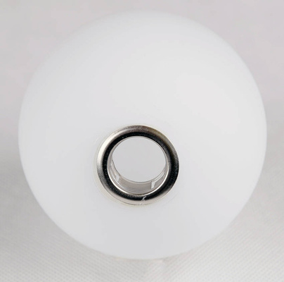 Lampa wisząca Oden kula szklana 12 cm pojedyncza do salonu biała